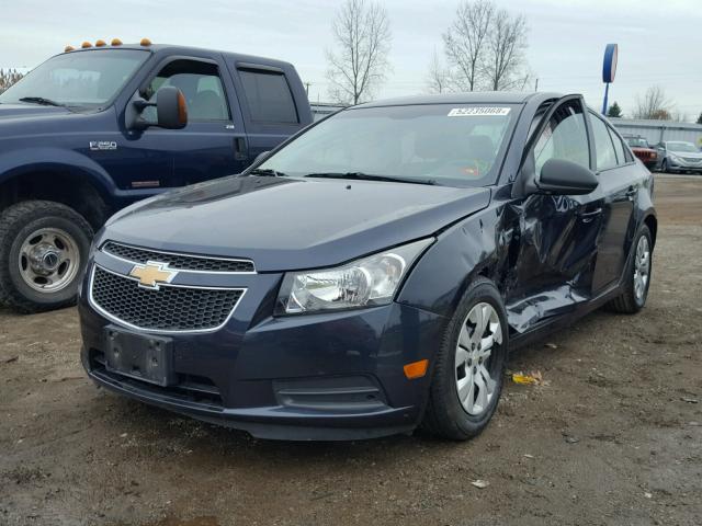 1G1PA5SG5E7151118 - 2014 CHEVROLET CRUZE LS BLUE photo 2