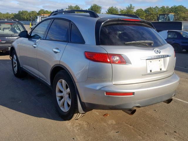 JNRAS08W54X222313 - 2004 INFINITI FX35 SILVER photo 3