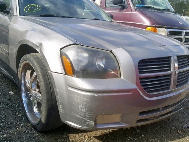 2D4FV48TX5H567145 - 2005 DODGE MAGNUM SE GRAY photo 9