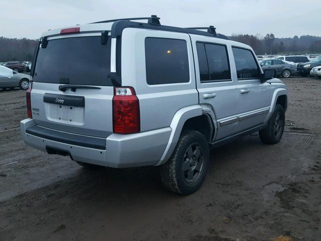 1J4RG4GK2AC159095 - 2010 JEEP COMMANDER SILVER photo 4