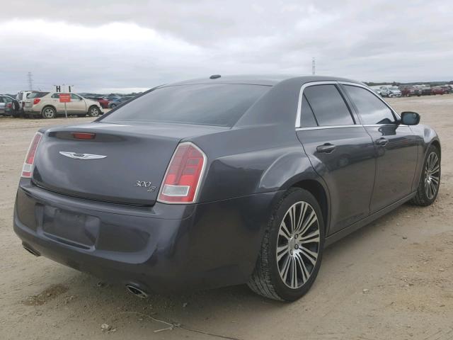 2C3CCABG2DH713203 - 2013 CHRYSLER 300 V6 GRAY photo 4