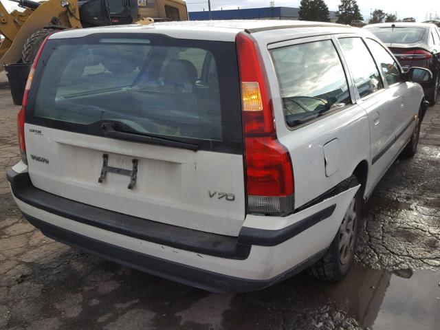 YV1SW61T632328996 - 2003 VOLVO V70 WHITE photo 4