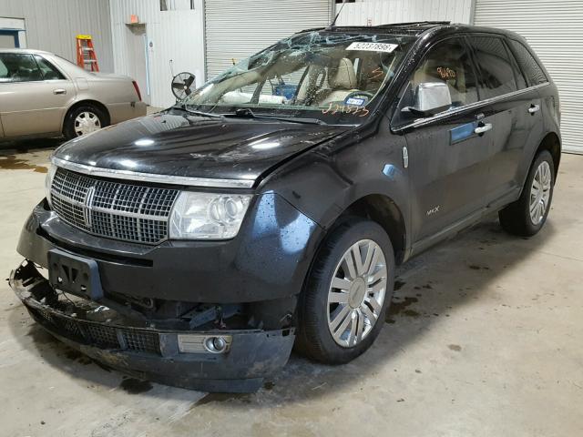 2LMDJ6JC4ABJ29823 - 2010 LINCOLN MKX BLACK photo 2