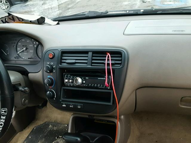 2HGEJ6619YH564311 - 2000 HONDA CIVIC BASE Yaşıl foto 9