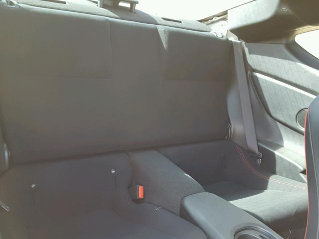 JF1ZNAA12D1714711 - 2013 TOYOTA SCION FR-S WHITE photo 6