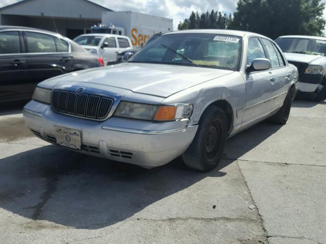 2MEFM74WXXX716677 - 1999 MERCURY GRAND MARQ SILVER photo 2