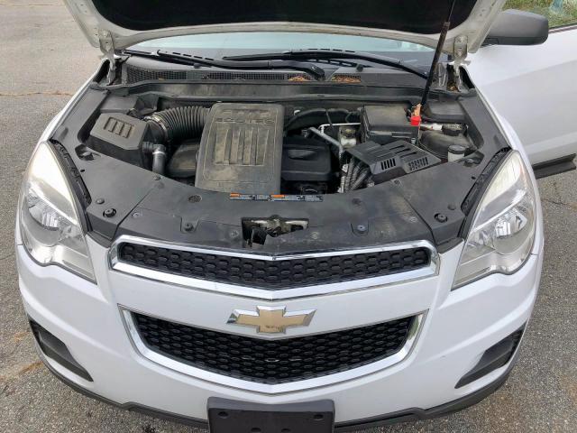 1GNALBEK5DZ106292 - 2013 CHEVROLET EQUINOX LS WHITE photo 9