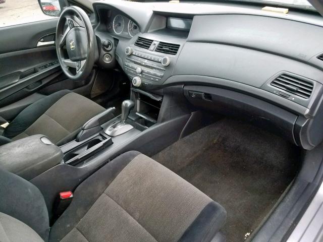 1HGCP26388A010840 - 2008 HONDA ACCORD LX SILVER photo 5