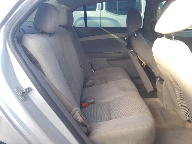 1G1ZB5EB9AF317775 - 2010 CHEVROLET MALIBU LS 银色 照片 6