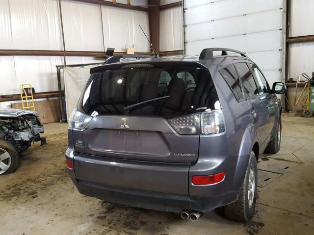 JA4MT31X18Z600856 - 2008 MITSUBISHI OUTLANDER GRAY photo 4