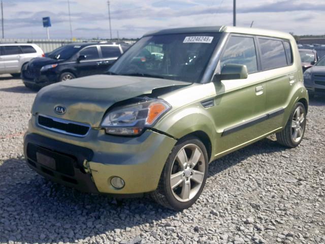 KNDJT2A25A7048321 - 2010 KIA SOUL GREEN photo 2