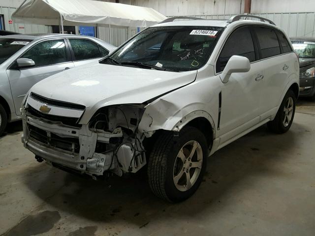 3GNFL4E58CS605692 - 2012 CHEVROLET CAPTIVA SP WHITE photo 2