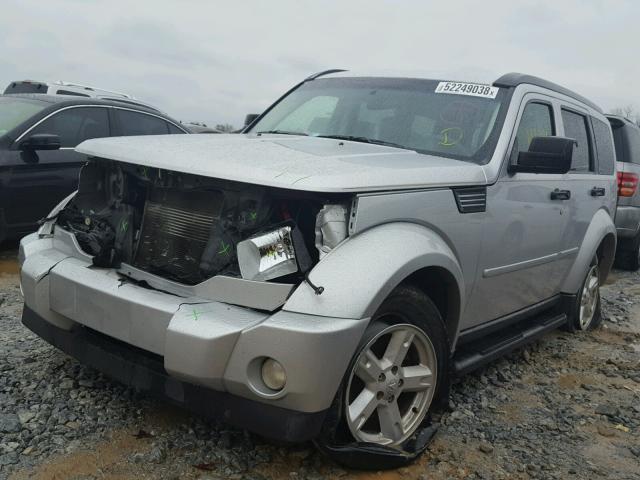 1D8GT28K08W163121 - 2008 DODGE NITRO SXT SILVER photo 2