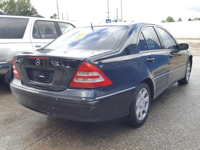 WDBRF61J95A688998 - 2005 MERCEDES-BENZ C 240 BLACK photo 4