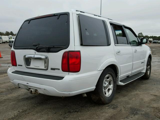 5LMFU28A1YLJ42836 - 2000 LINCOLN NAVIGATOR თეთრი ფოტო 4