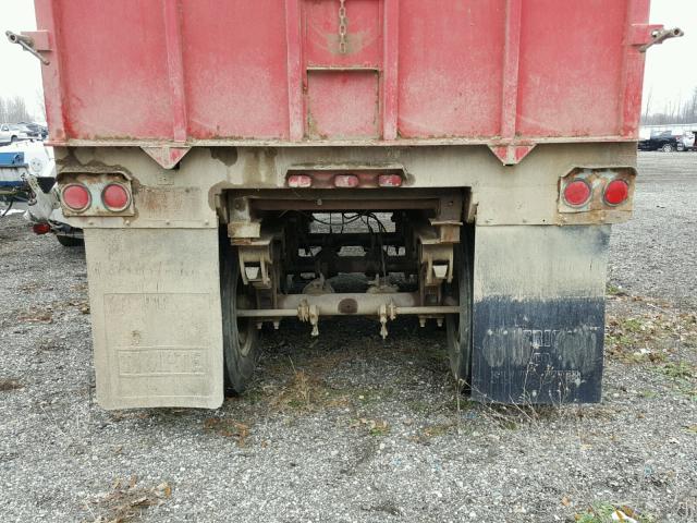 M10018A316R032592 - 1992 DUMP TRAILER RED photo 8