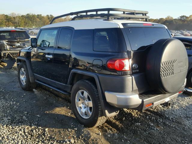 JTEZU11F170001572 - 2007 TOYOTA FJ CRUISER BLACK photo 3