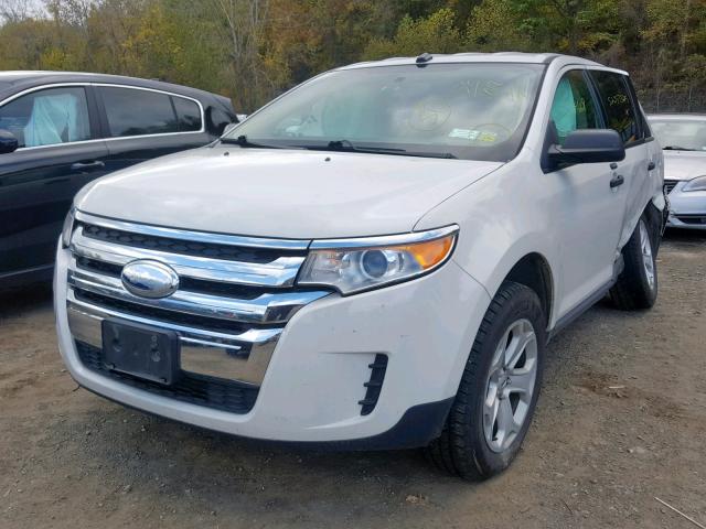 2FMDK4GC9DBC64062 - 2013 FORD EDGE SE WHITE photo 2