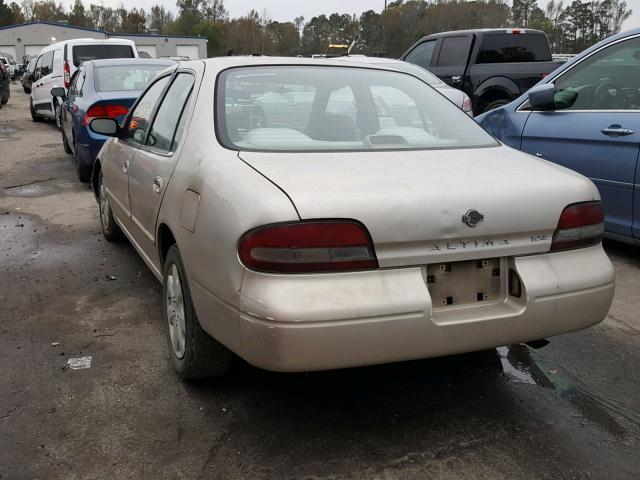 1N4BU31D7VC205567 - 1997 NISSAN ALTIMA XE TAN photo 3