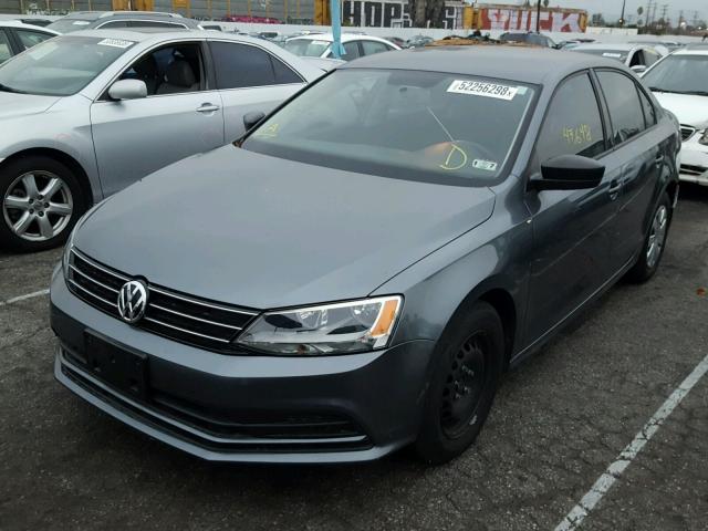 3VW2K7AJ7FM271207 - 2015 VOLKSWAGEN JETTA BASE GRAY photo 2