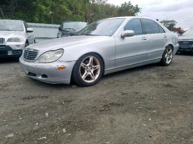 WDBNG75J41A183179 - 2001 MERCEDES-BENZ S 500 GRAY photo 2