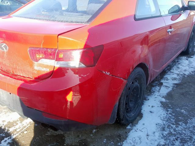 KNAFU6A24A5160224 - 2010 KIA FORTE EX RED photo 9