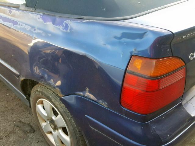 3VWDC21V82M806969 - 2002 VOLKSWAGEN CABRIO GLX BLUE photo 9