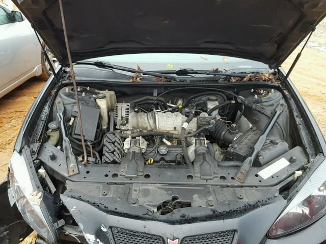 2G2WP522541177739 - 2004 PONTIAC GRAND PRIX BLACK photo 7