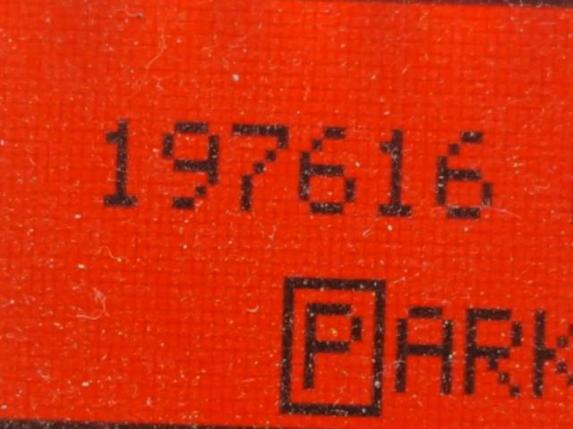 2G2WP522541177739 - 2004 PONTIAC GRAND PRIX BLACK photo 8