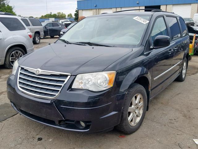 2A8HR54159R679882 - 2009 CHRYSLER TOWN & COU BLACK photo 2