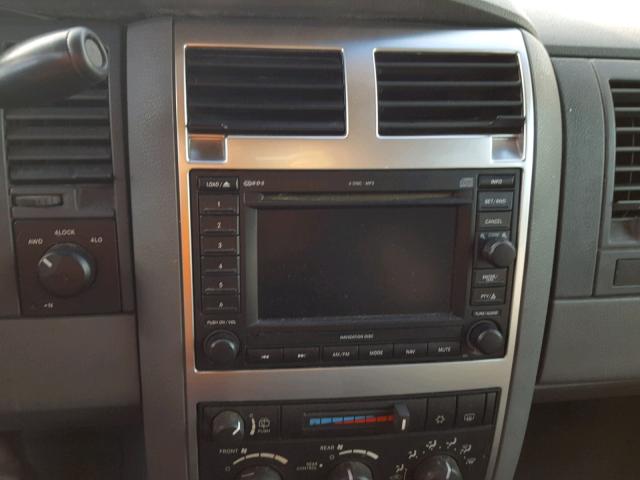 1D4HB48D05F548132 - 2005 DODGE DURANGO SL GRAY photo 9