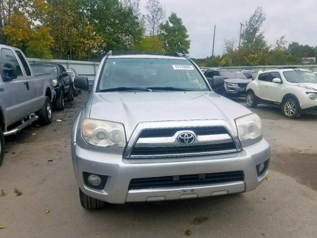 JTEZU14R768041449 - 2006 TOYOTA 4RUNNER SR SILVER photo 9