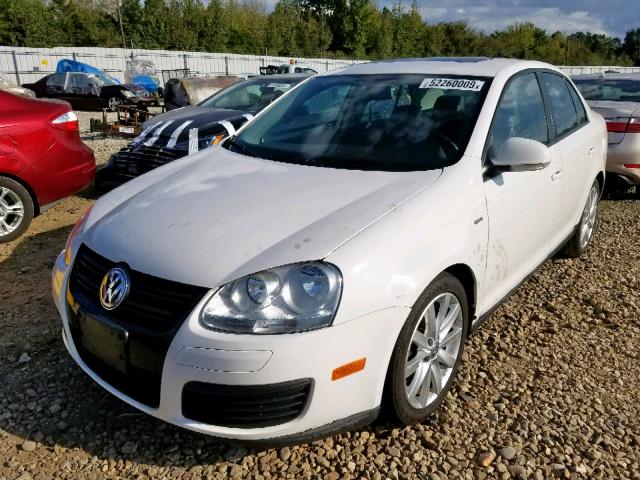 3VWRA7AJ3AM041898 - 2010 VOLKSWAGEN JETTA WOLF WHITE photo 2