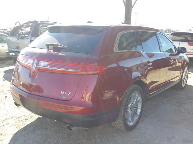 2LMHJ5AT5DBL58219 - 2013 LINCOLN MKT RED photo 4