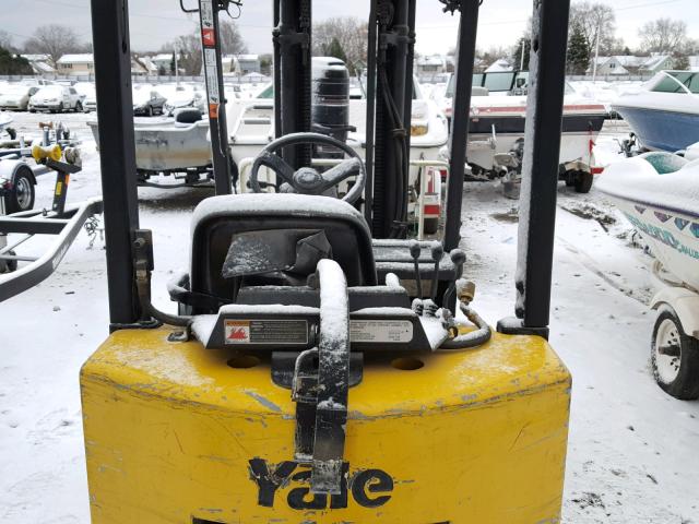 000000A809N03215T - 2000 YALE FORKLIFT YELLOW photo 10