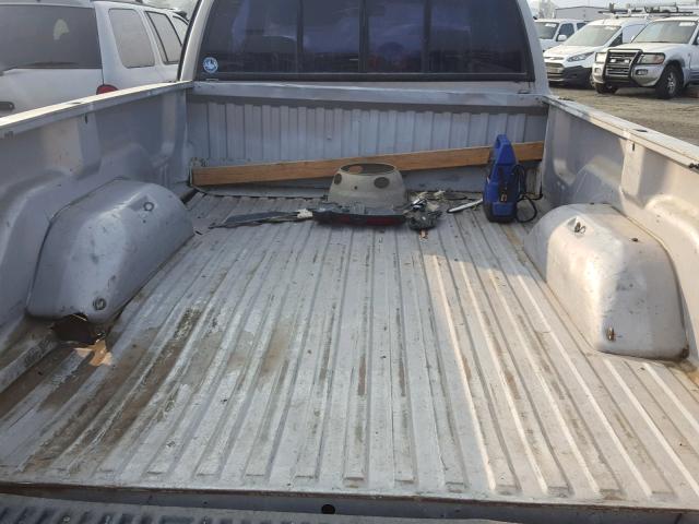 3B7MC33W7TM122592 - 1996 DODGE RAM 3500 SILVER photo 6