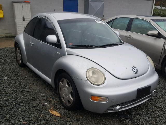 3VWCC21C3XM426584 - 1999 VOLKSWAGEN NEW BEETLE 白色 照片 1
