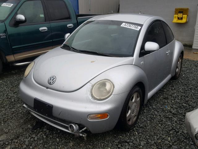 3VWCC21C3XM426584 - 1999 VOLKSWAGEN NEW BEETLE 白色 照片 2