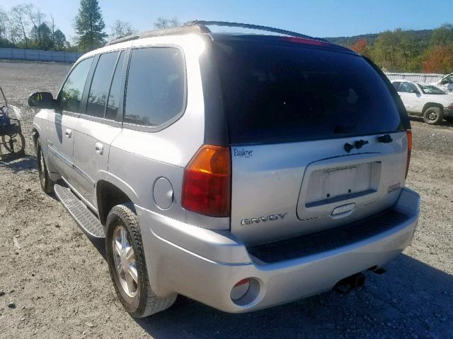 1GKDT13S562316586 - 2006 GMC ENVOY SILVER photo 3