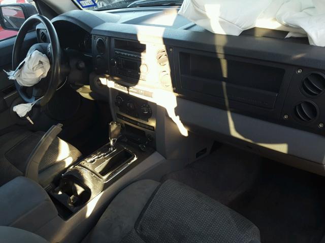 1J8HH48K66C355019 - 2006 JEEP COMMANDER CHARCOAL photo 9