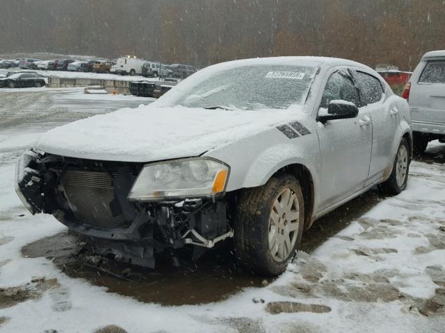 1B3BD4FB5BN609492 - 2011 DODGE AVENGER EX SILVER photo 2