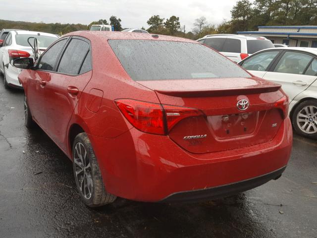 5YFBURHE6JP823265 - 2018 TOYOTA COROLLA L RED photo 3