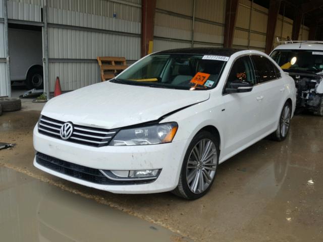 1VWBS7A35EC109903 - 2014 VOLKSWAGEN PASSAT SE WHITE photo 2