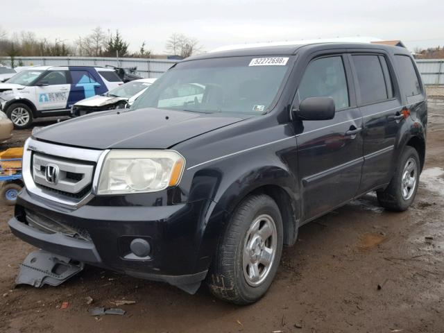 5FNYF48219B010355 - 2009 HONDA PILOT LX BLACK photo 2