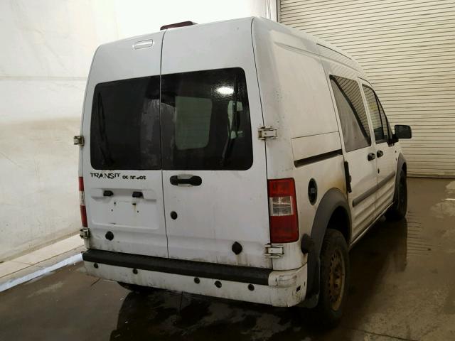 NM0LS6BN3AT040444 - 2010 FORD TRANSIT CO WHITE photo 4