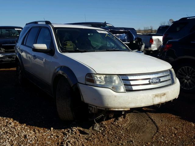 1FMDK05W68GA33947 - 2008 FORD TAURUS X S WHITE photo 1