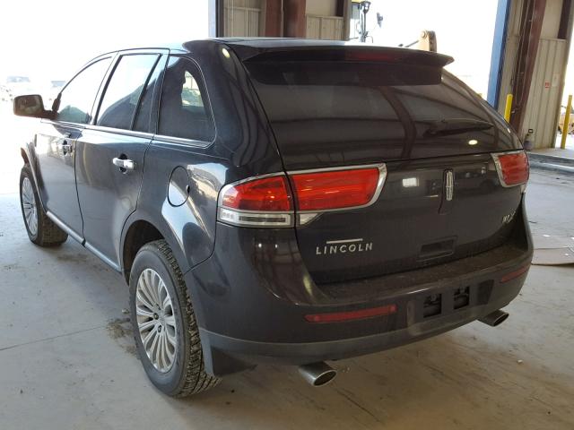 2LMDJ6JK8BBJ12404 - 2011 LINCOLN MKX BLACK photo 3