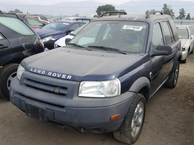 SALNY22262A396546 - 2002 LAND ROVER FREELANDER BLUE photo 2