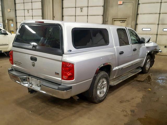 1D7HE58J57S150320 - 2007 DODGE DAKOTA QUA SILVER photo 3