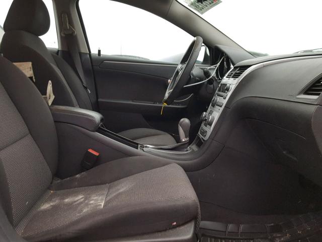 1G1ZC5EB0A4154023 - 2010 CHEVROLET MALIBU 1LT WHITE photo 5